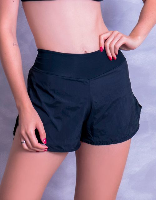 F348 - Short fitness sobreposto em tactel.