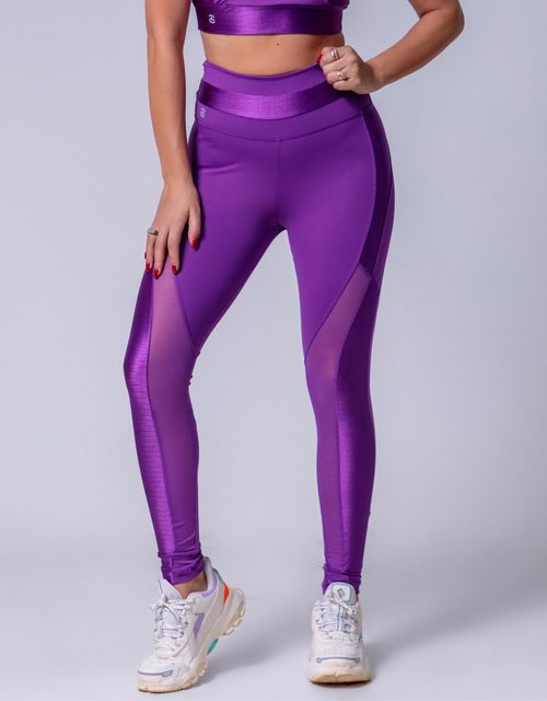 F491- Legging com recortes na cintura e perna, detalhe em tecido trabalhado e tule sport.