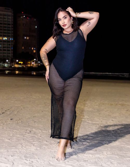 B523 - Saida vestido curto, sobreposto de vestido longo em rendão.