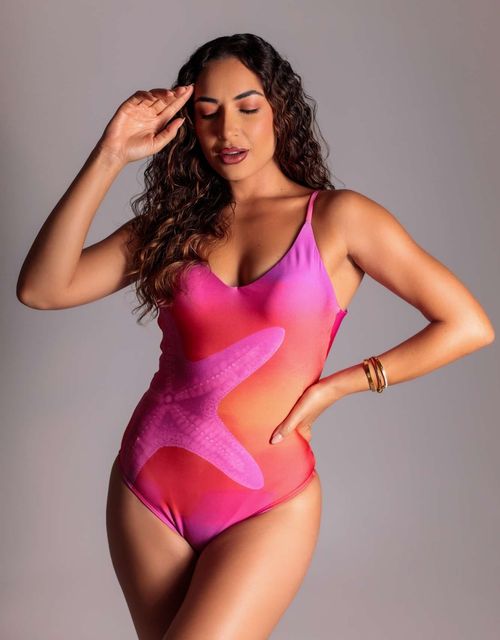 B458 - Maio com bojo removivel ou sem bojo, bumbum medio (tanga),decote quadrado nas costas.