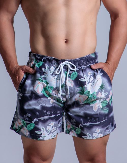B542 - Short tactel masculino com forro e bolso traseiro.