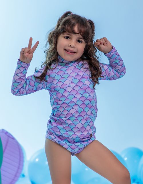 B110 - Camiseta manga longa infantil com proteção uv.