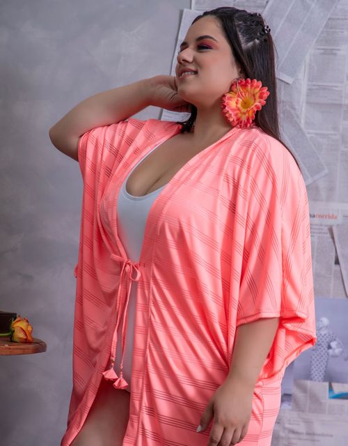 B347 - Saida de praia kimono.