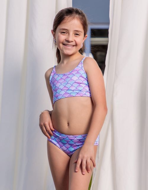 B522 - Biquini Infantil top basico com alças finas, calcinha tanga.