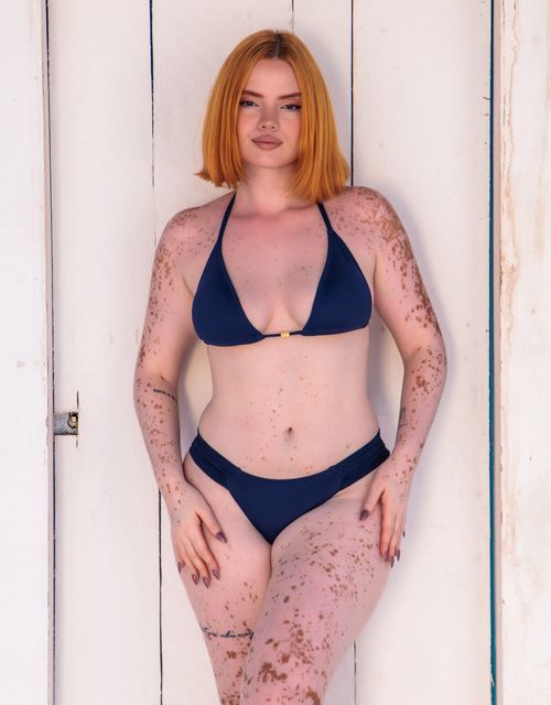 Sutiã cortininha de formato maior + calcinha pala tradicional tanga