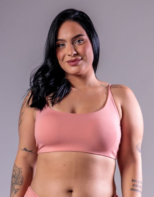 F297 - Top Conforto Alças Retas, Duplo, com Bojo Removível e Alças Finas  - Suporte e Estilo em uma Peça Versátil.